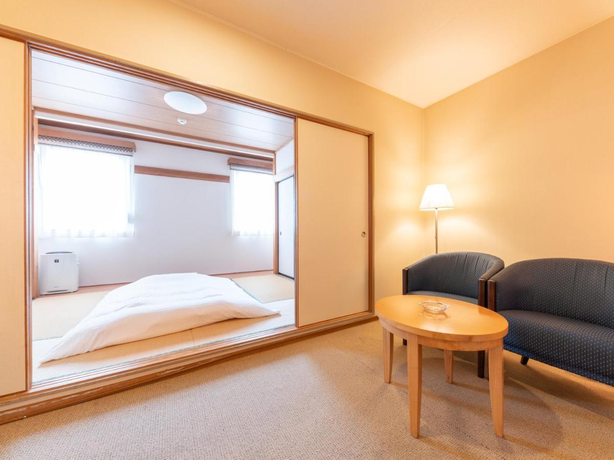 Tabist Sunshine Koga Hotel Buitenkant foto