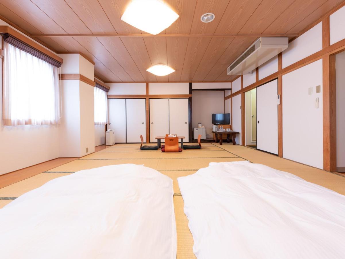 Tabist Sunshine Koga Hotel Buitenkant foto